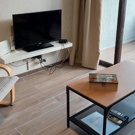 Apartament Arya Beach Studio-just Renovated!