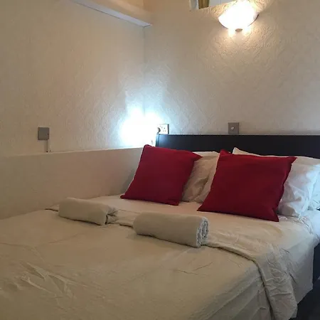 Apartment Arya Beach Studio-just Renovated! Limassol